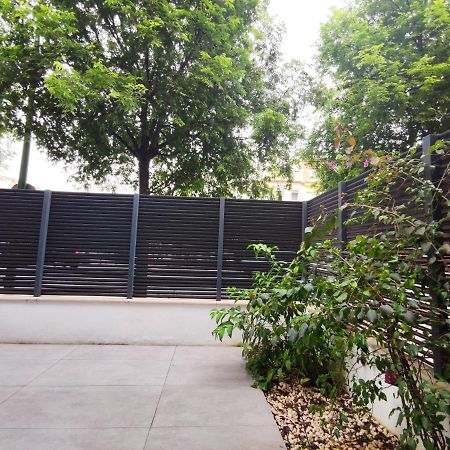 Bajo Luminoso En Barrio De Nervion Leilighet Sevilla Eksteriør bilde